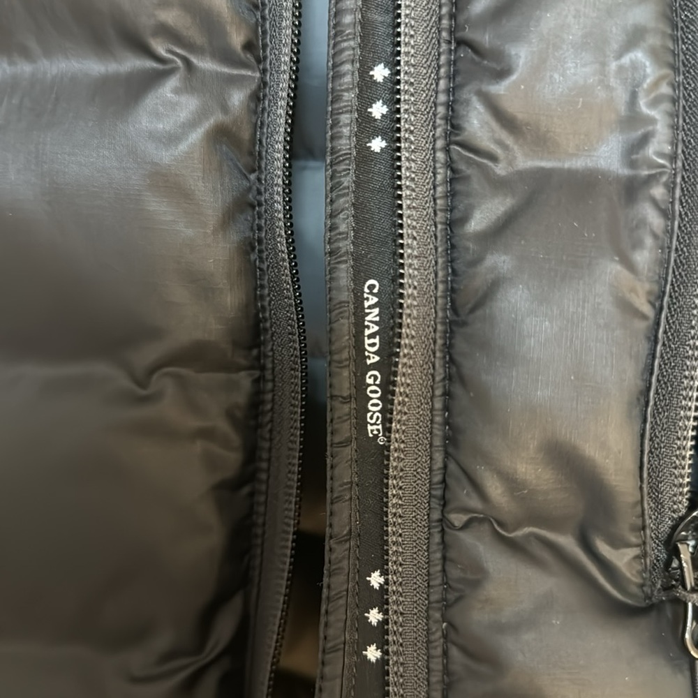 Canada Goose Men Lodge Hoody - Picture 10 of 16